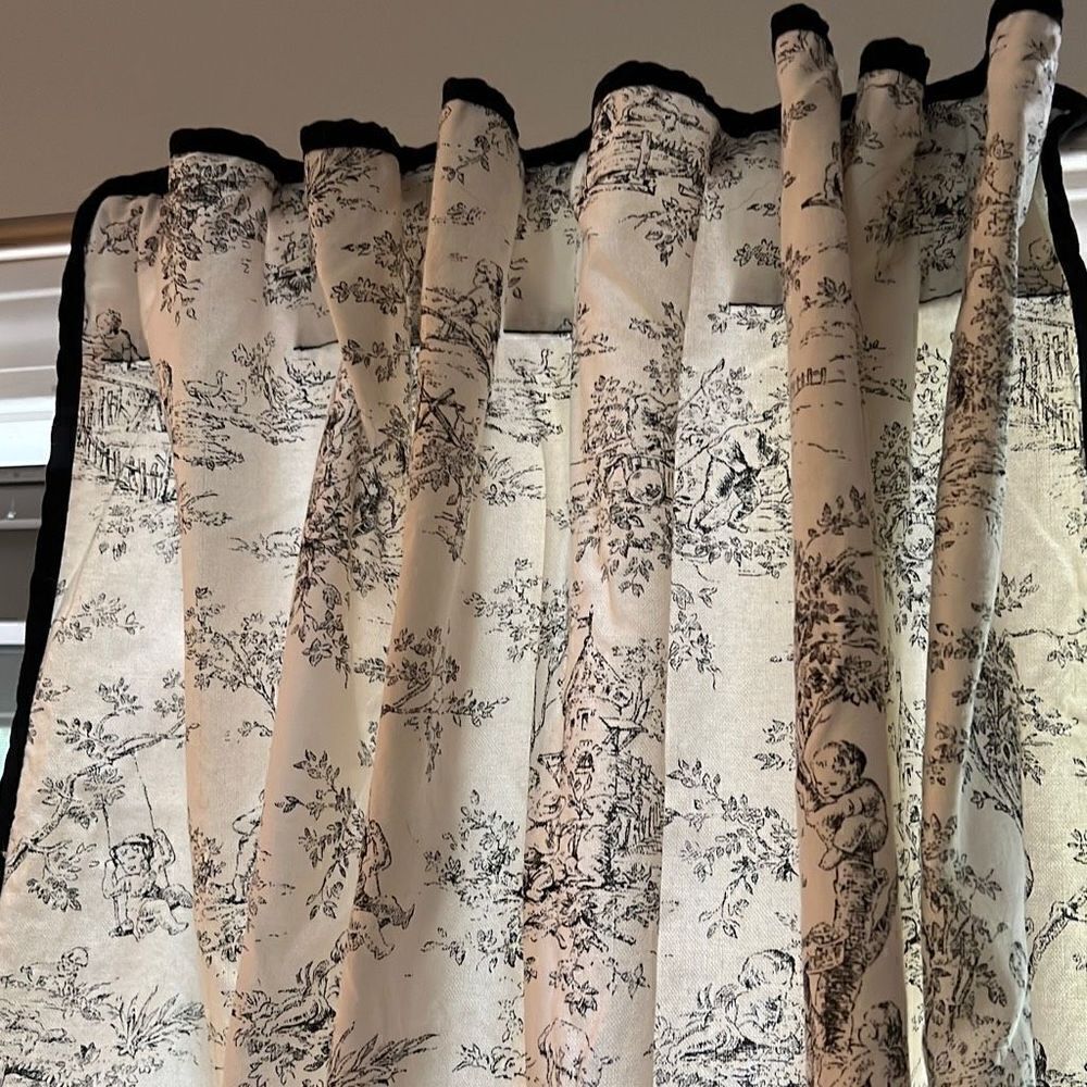 Bloom Craft Home Cotton 4 Piece Floral Curtain Panel Black White Size 41"x75"